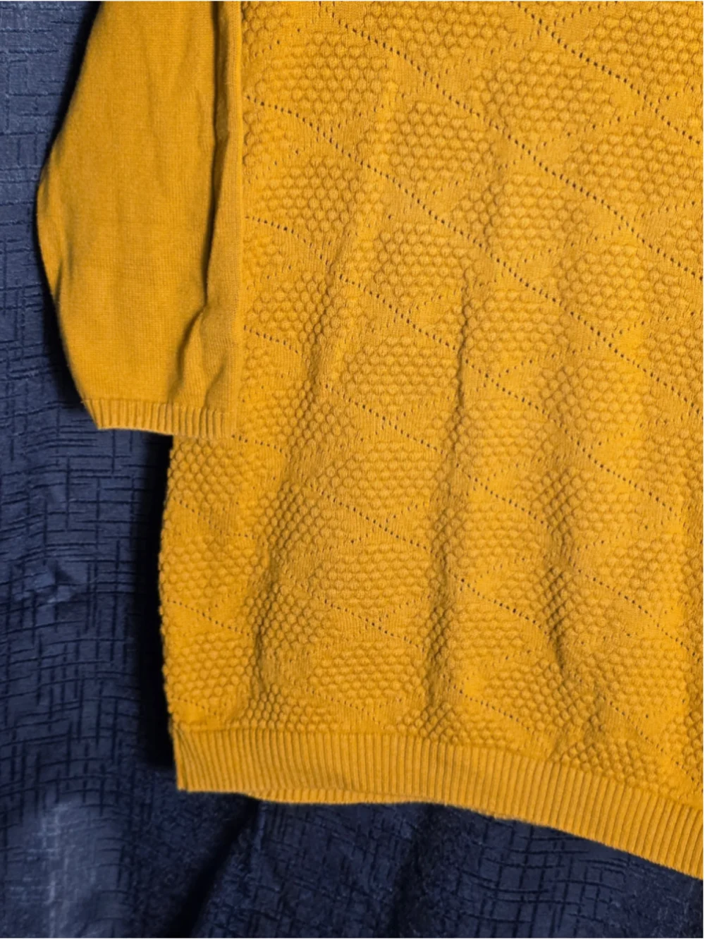 Women's Fig Yellow mustard Textured Crew Neck Sweater M fall casual grandmacore